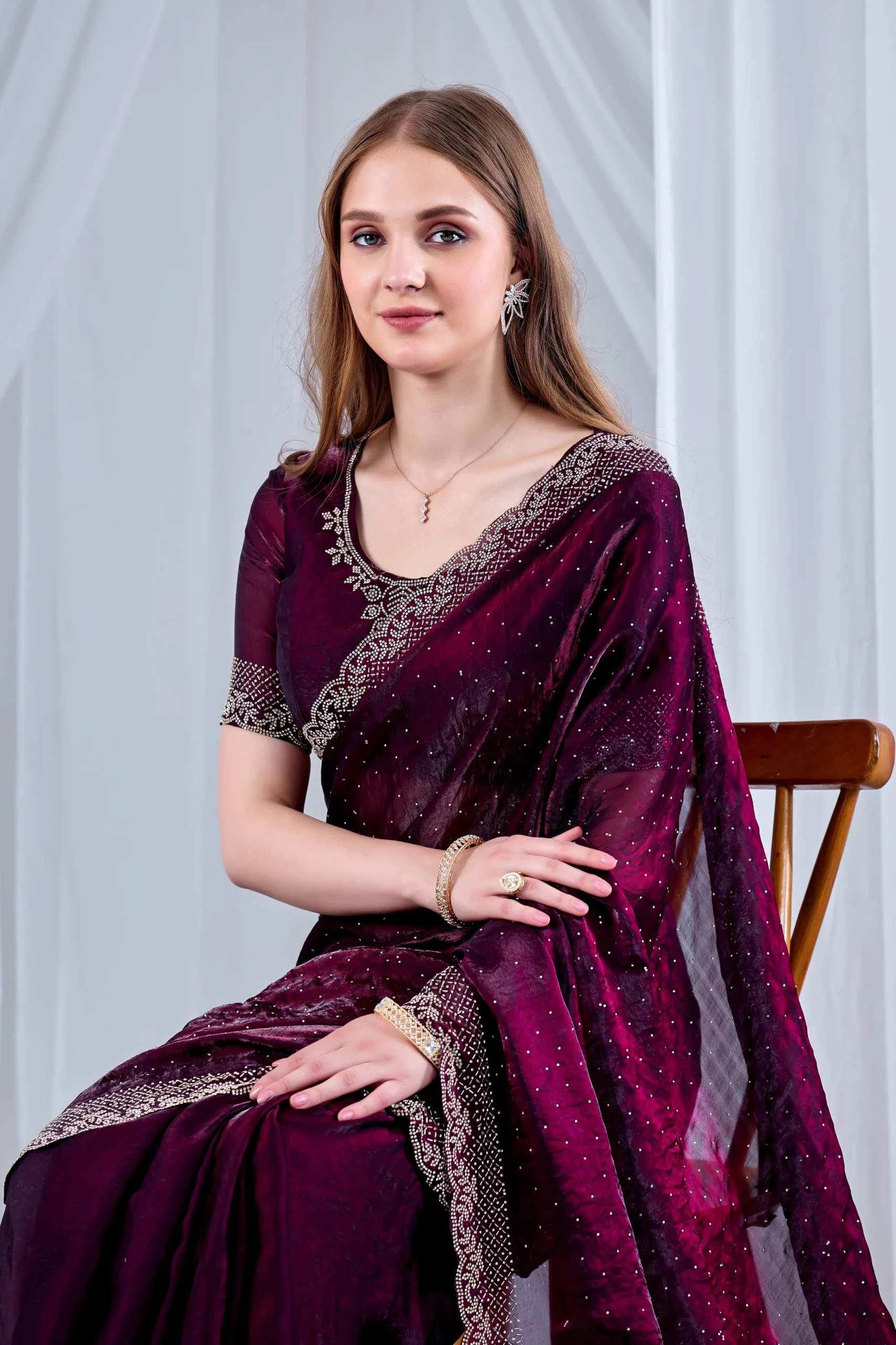 Wine Colour Designer Saree with Val & Jarkan Diamond Work - Image 3